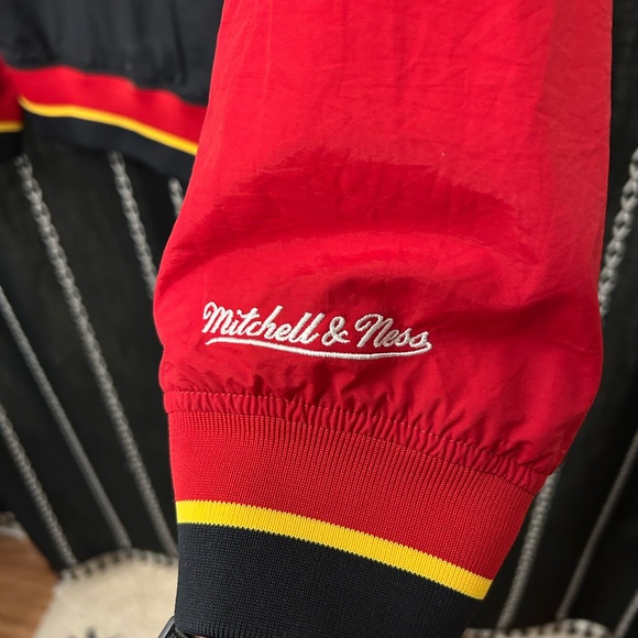 Houston Rockets Jacket - Picture 8 of 12